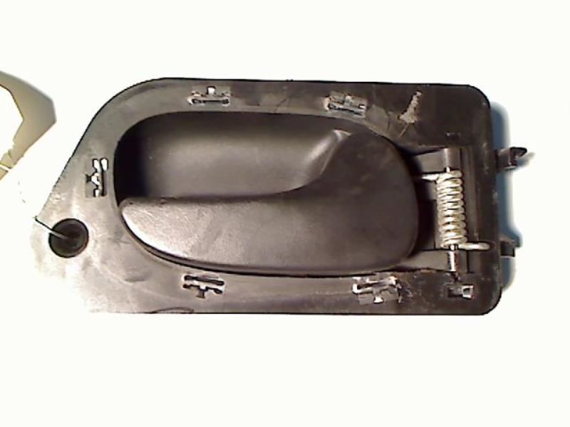 Poignée intérieur arrière droit Renault LAGUNA 1 PHASE 1 (1995)